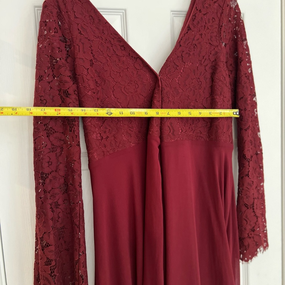 Ladies Size Medium "Lulu's" Deep Red Lace Long Sleeve Dress GUC ❤️ - Picture 8 of 10